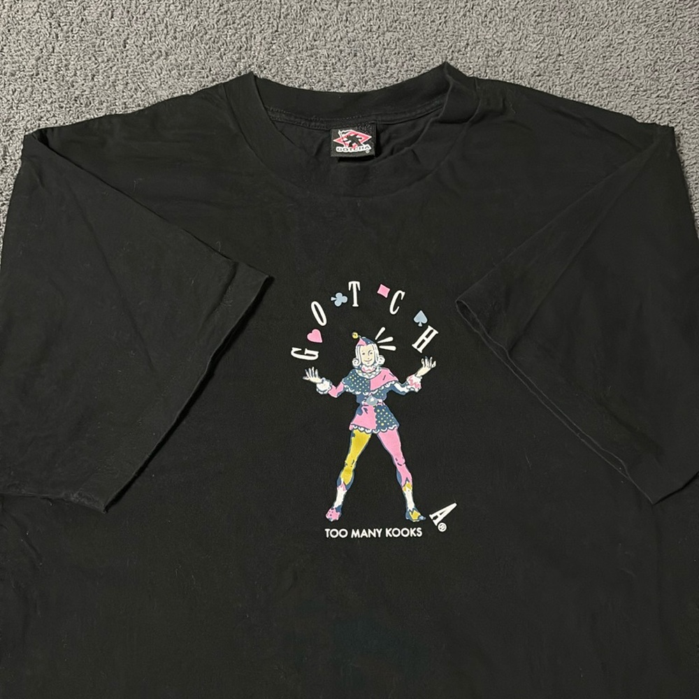 Gotcha "Too Many Kooks" T-Shirt